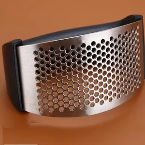 Manual Circular Garlic Peeler and Crusher